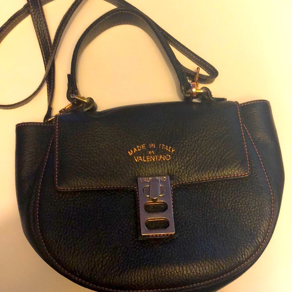 Valentino Handbags - Valentino Claire Dollaro Black Leather Crossbody great condition, strap see pic